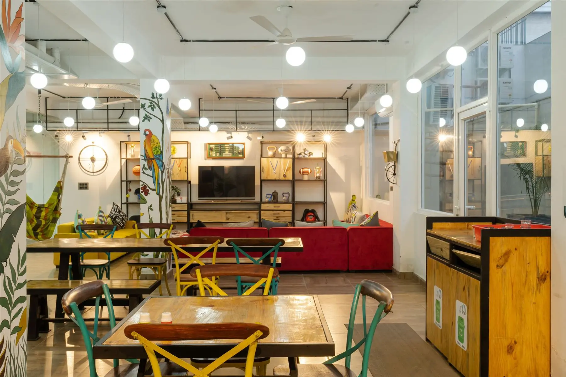 Dining tables and sofas in the Commune Greenwood lounge