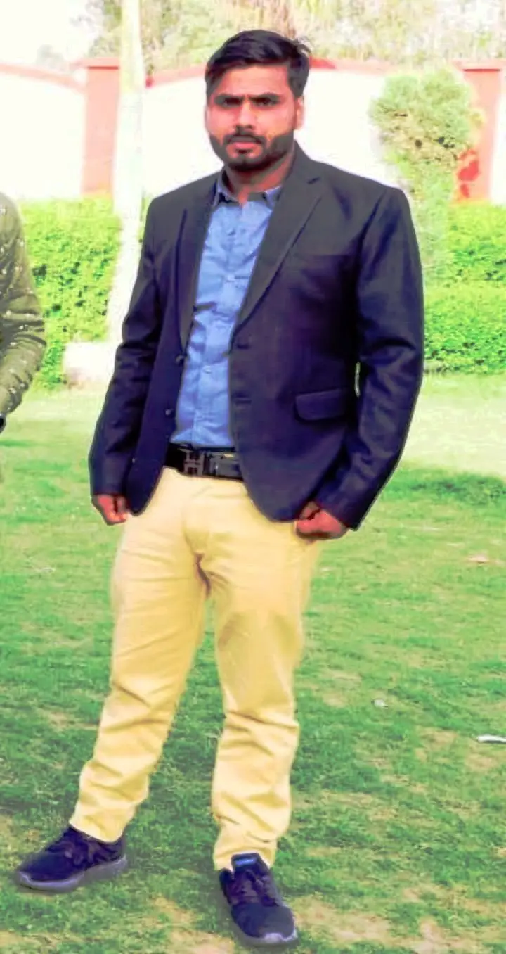 Shakir off duty